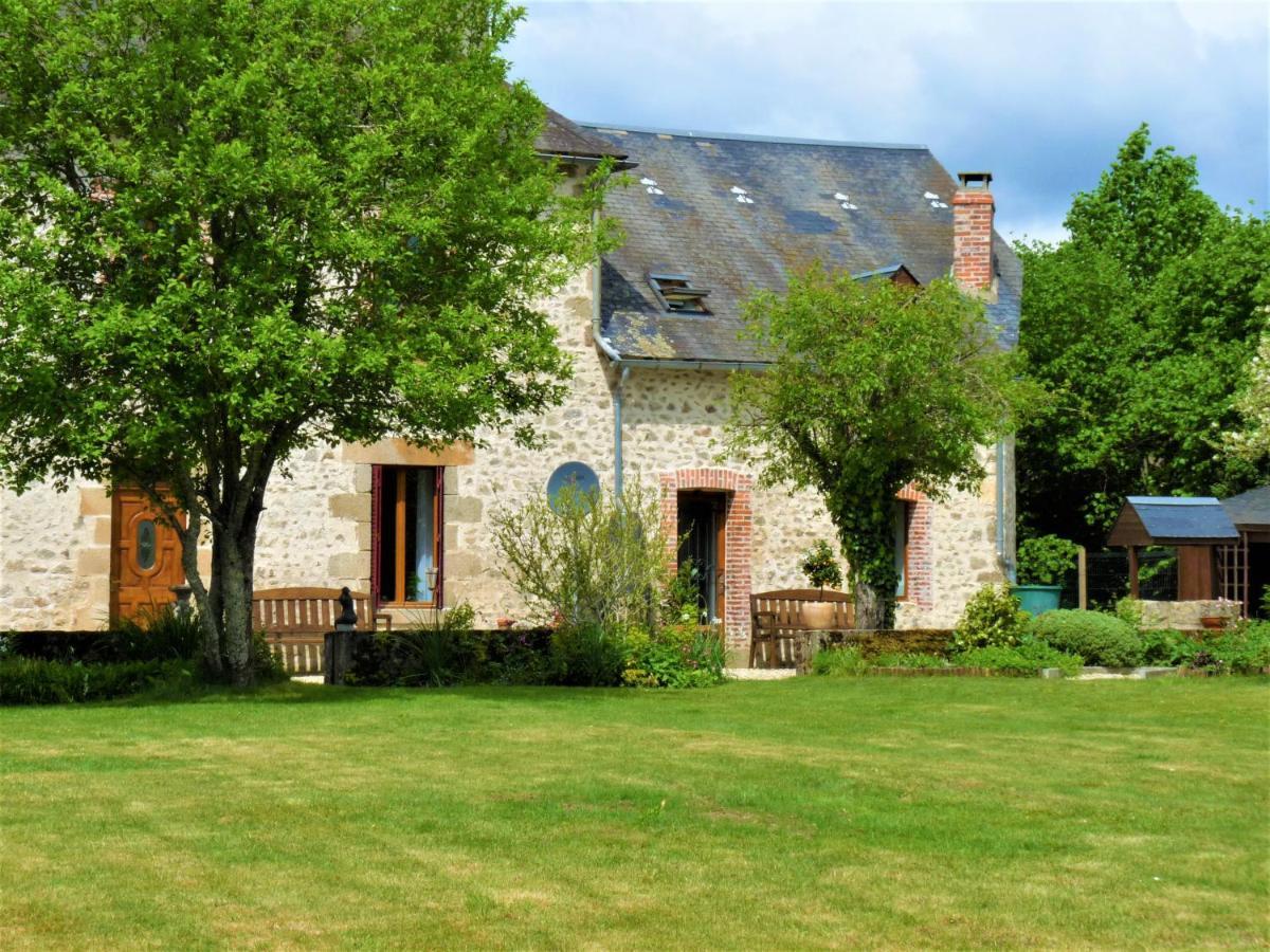 Een Prachtige Gite In Frankrijk Chez Gerard Vieilleville Exteriör bild